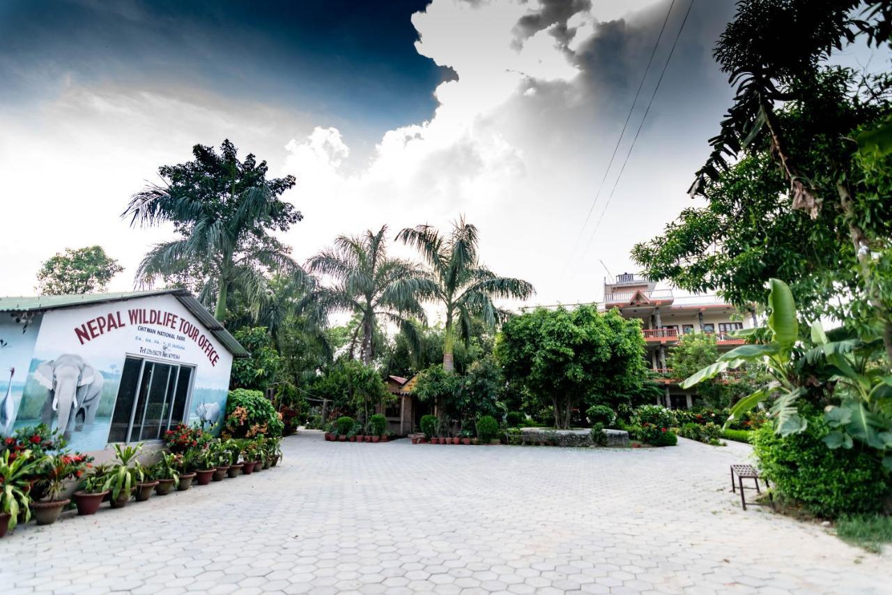 Eden Jungle Resort Саураха Екстериор снимка