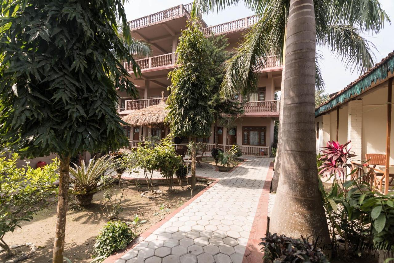 Eden Jungle Resort Саураха Екстериор снимка